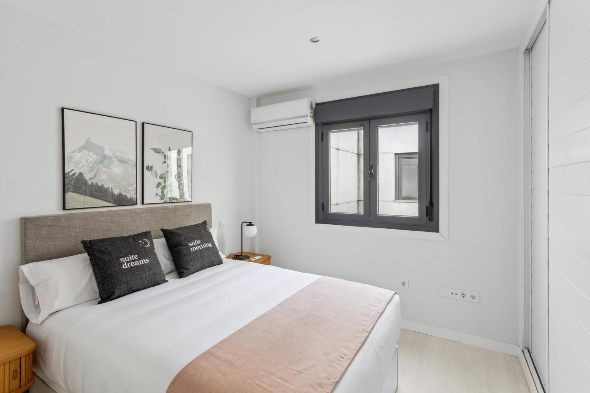 Limehome Madrid Calle De La Paloma Eksteriør billede