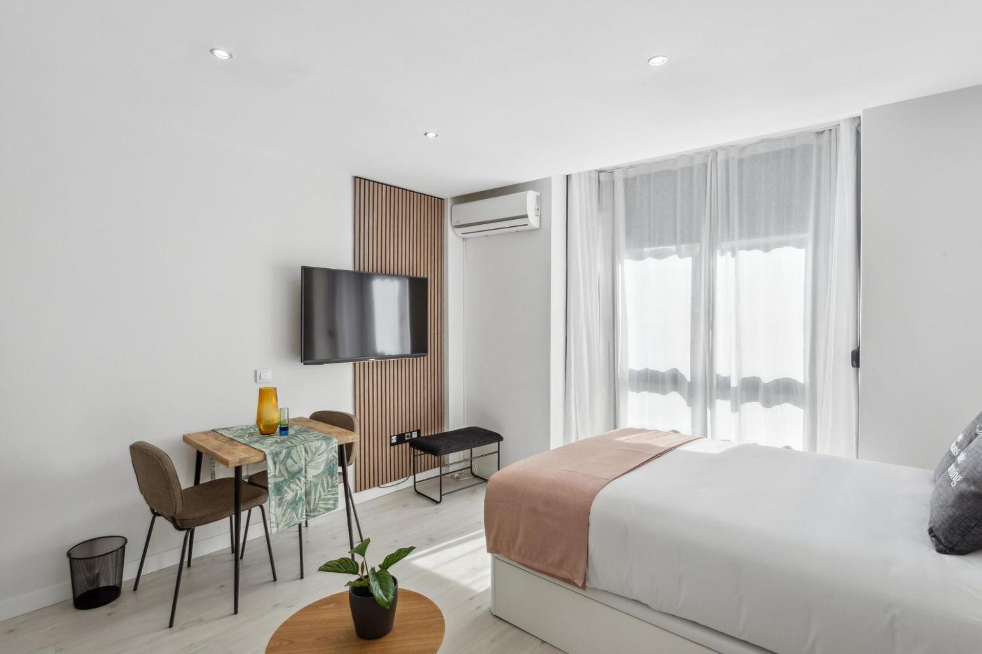 Limehome Madrid Calle De La Paloma Værelse billede